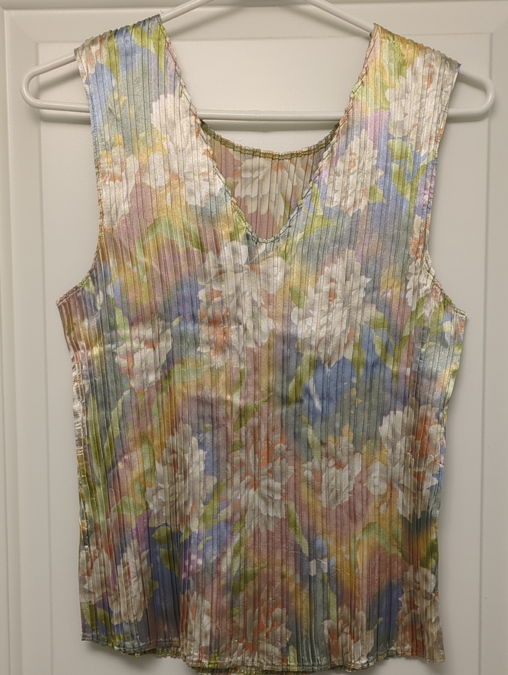 Jaipur Pastel Floral Pleated V-Neck Tank Top